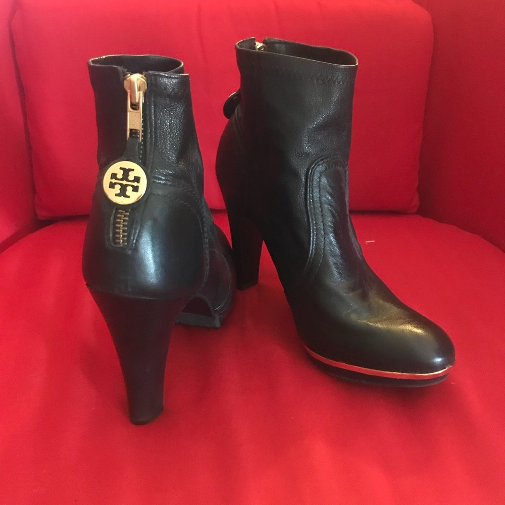 Tory Burch round toe ankle boots